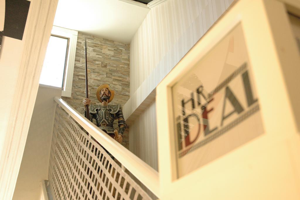 Hotel Ideal Вияробледо Екстериор снимка